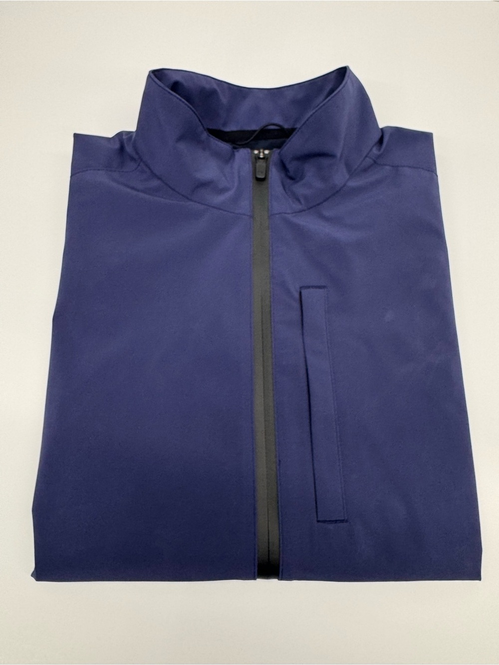 Men's Vineyard Vines OTG Navy Zip-Front Vest - Casual Performance Outerwear